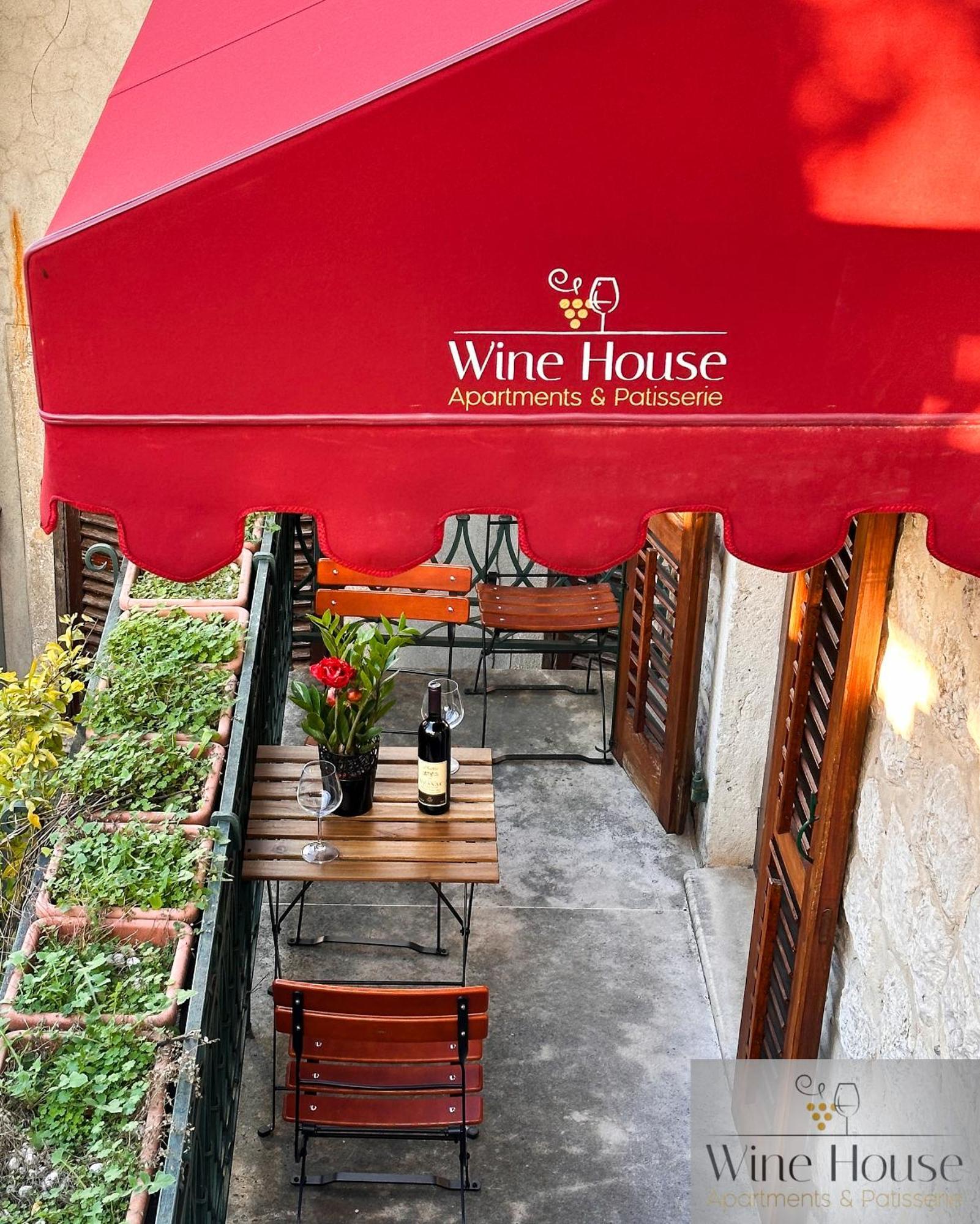 Apartments Wine House Old Town Κότορ Εξωτερικό φωτογραφία