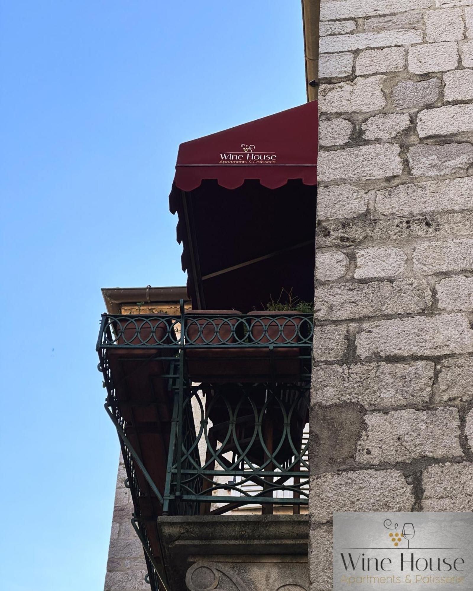 Apartments Wine House Old Town Κότορ Εξωτερικό φωτογραφία