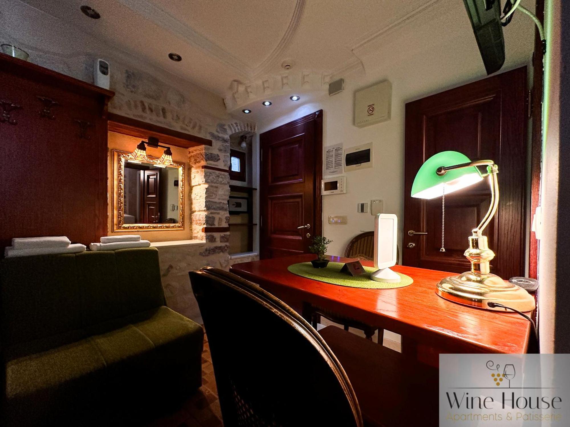 Apartments Wine House Old Town Κότορ Εξωτερικό φωτογραφία