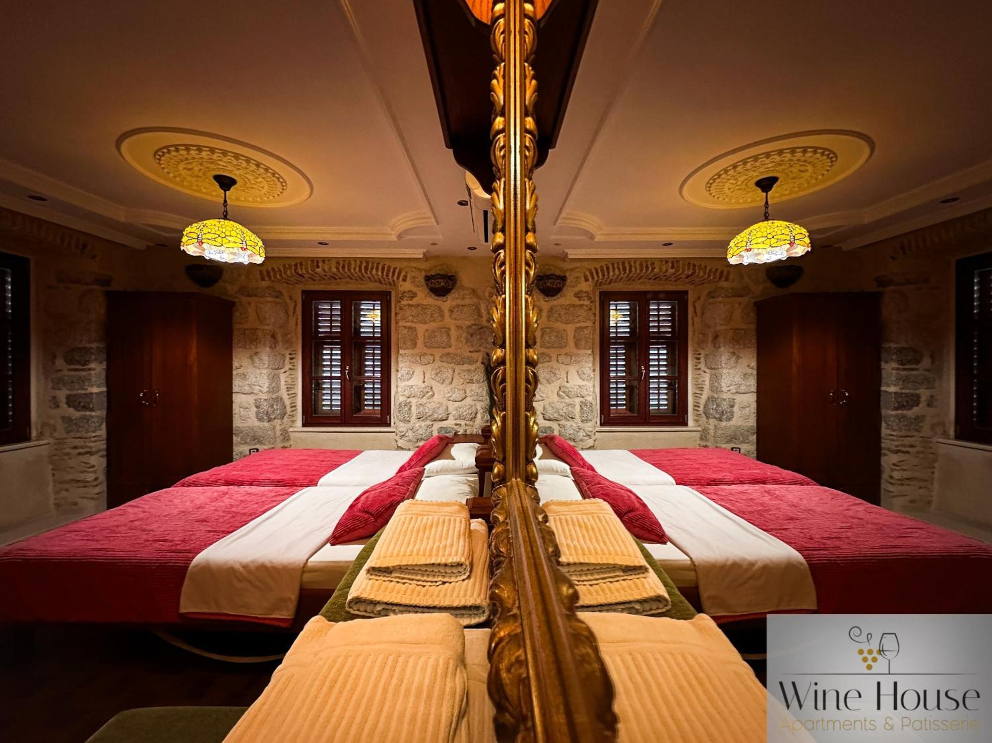 Apartments Wine House Old Town Κότορ Εξωτερικό φωτογραφία