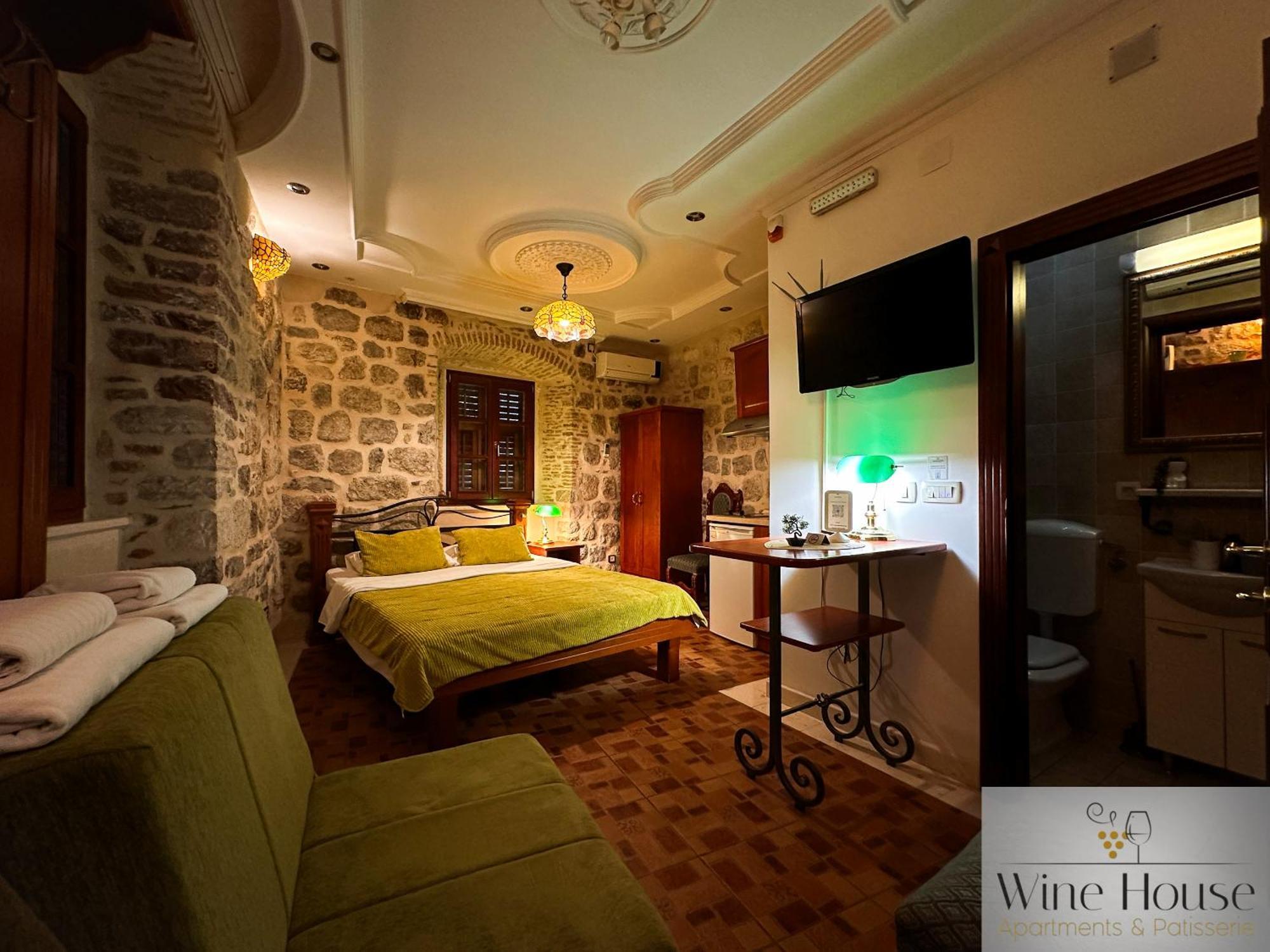 Apartments Wine House Old Town Κότορ Εξωτερικό φωτογραφία