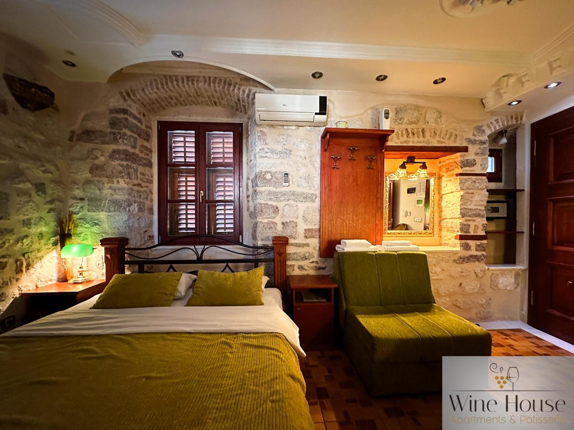 Apartments Wine House Old Town Κότορ Εξωτερικό φωτογραφία