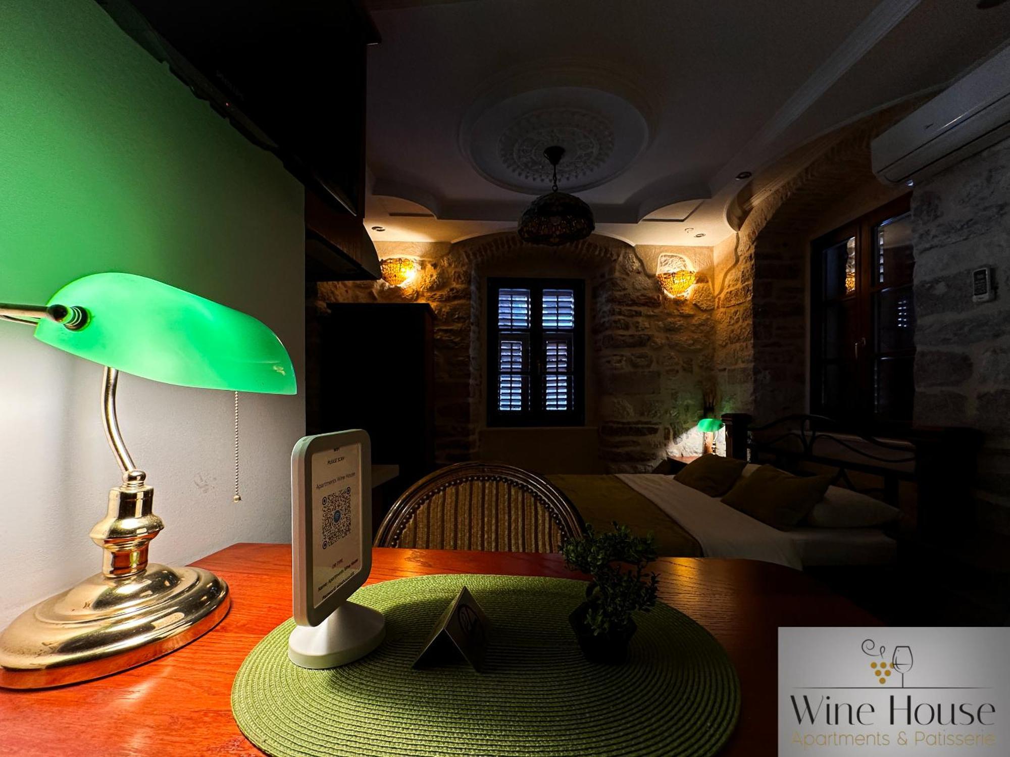 Apartments Wine House Old Town Κότορ Εξωτερικό φωτογραφία